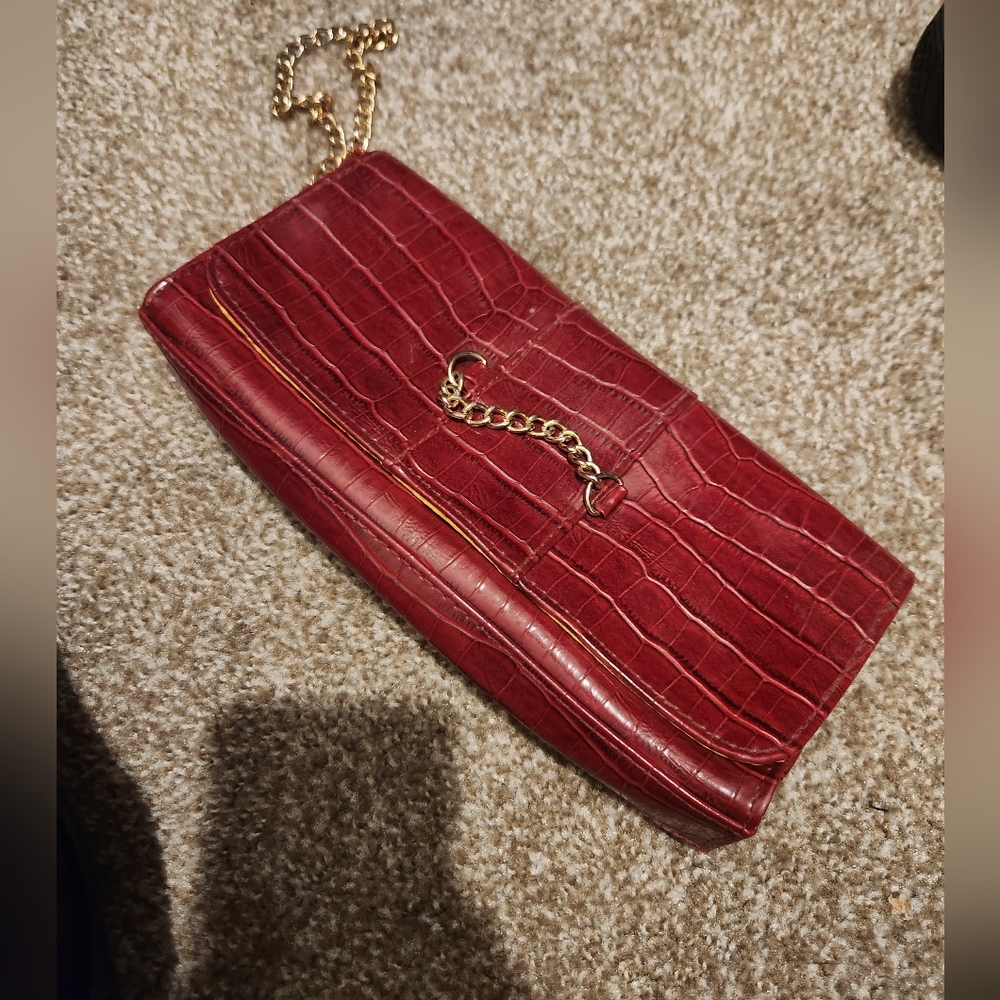 Vintage Faux Croc Clutch in Red